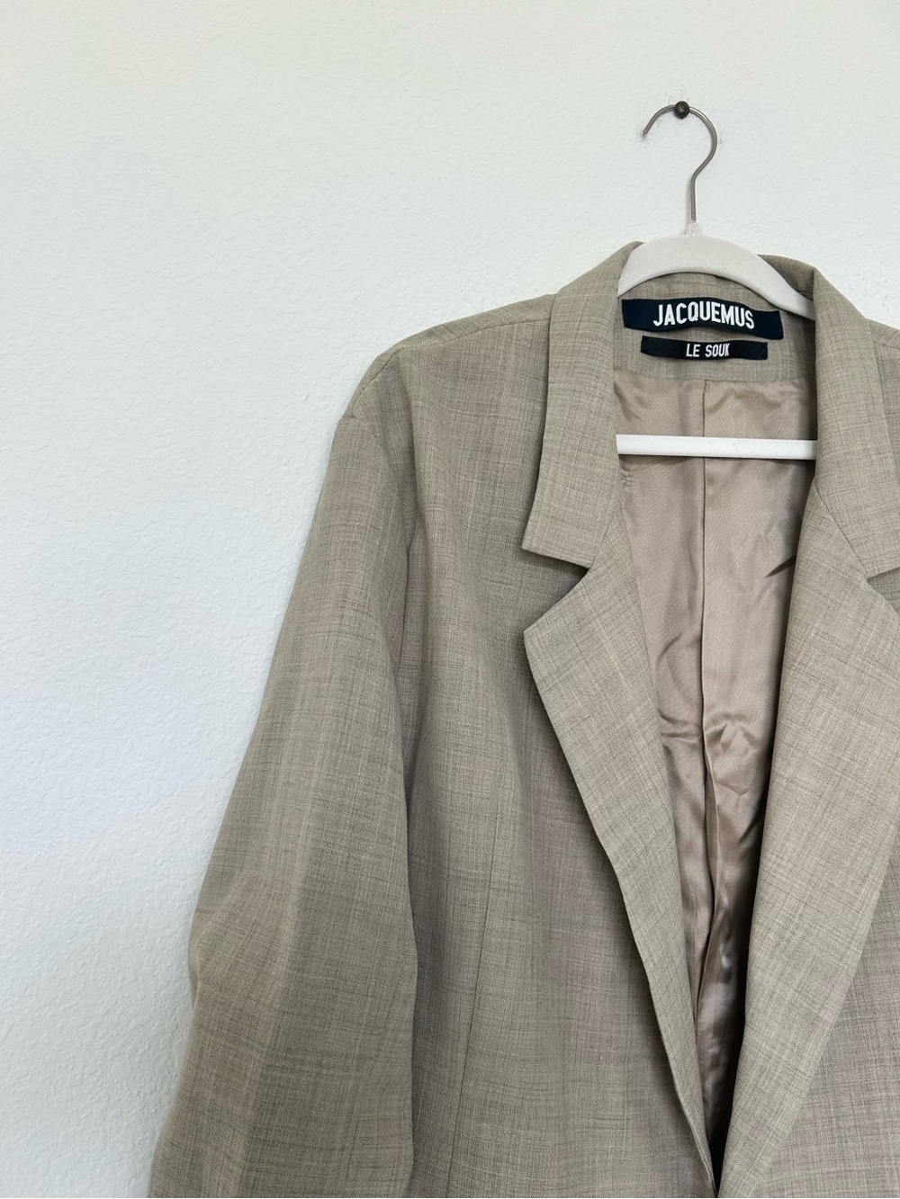 Jacquemus Le Souk Saafi Oversized Melange Wool Blazer in Neutral Beige - Picture 7 of 12